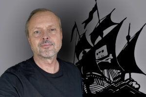Petter med Pirate Bay logga