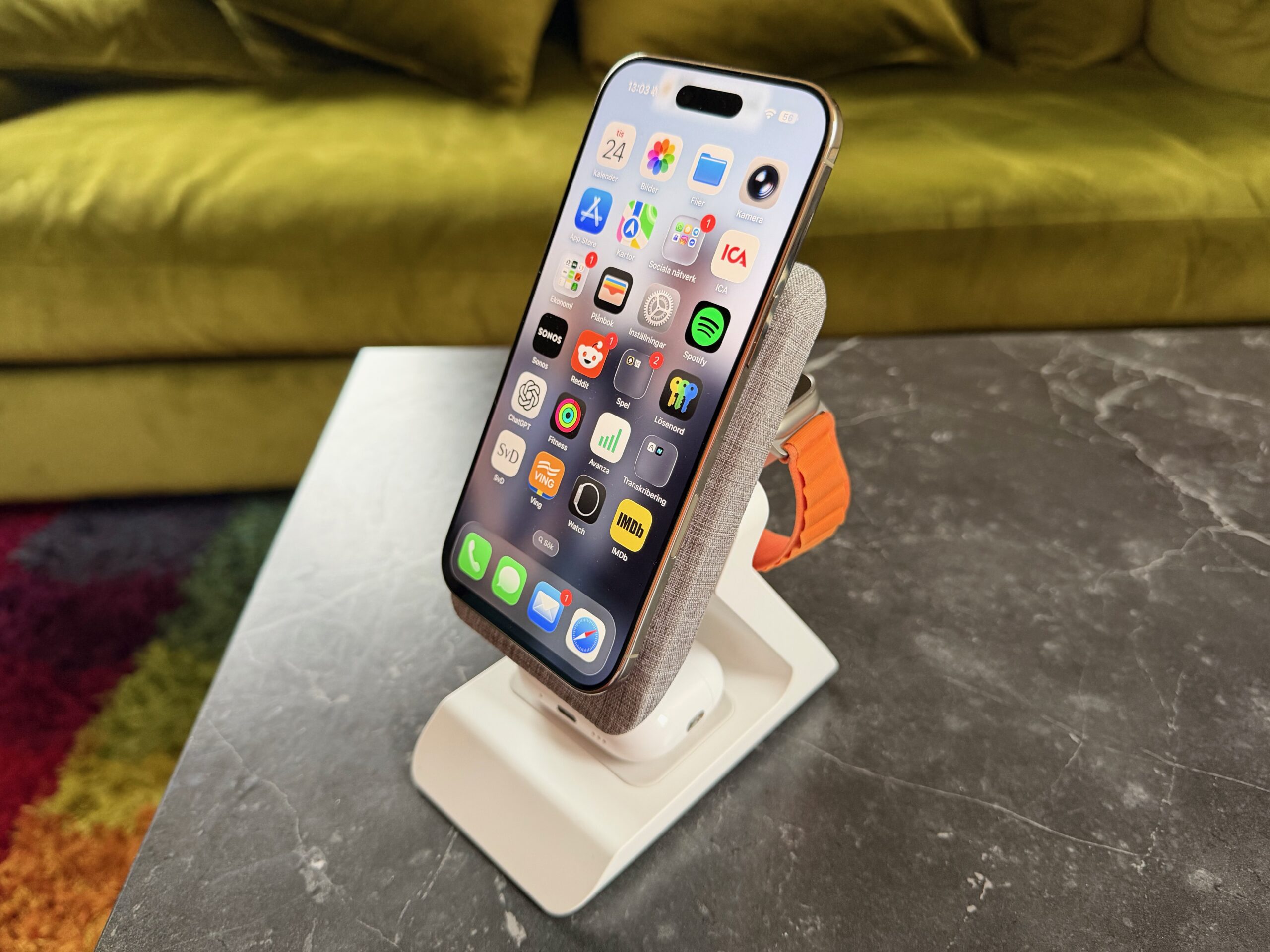 Journey Summit 3-in-1 Wireless Charging Station