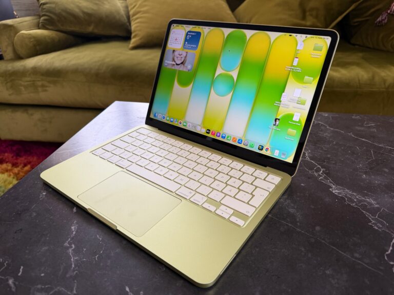 Test: Macbook Neo, en rar liten ärta! 